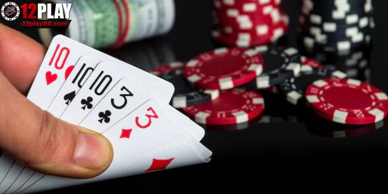 Cách chơi bài tiến lên tại 12PLAY